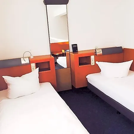 Imperial Hotel 3*