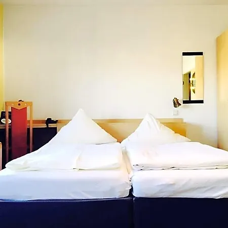Imperial Hotel 3*